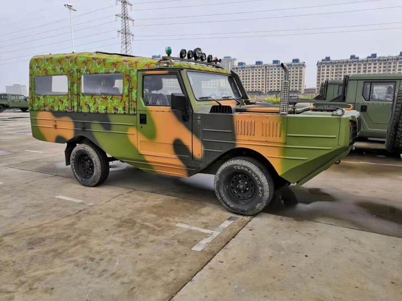 水陸兩棲車4X4